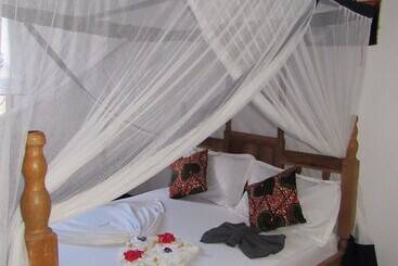 هتل Furaha Lodge
