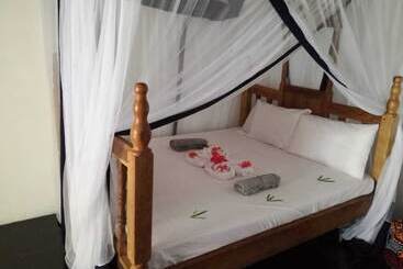 هتل Furaha Lodge