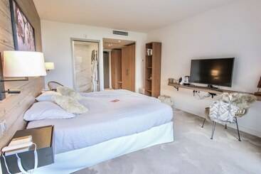 فندق Villa Caroline