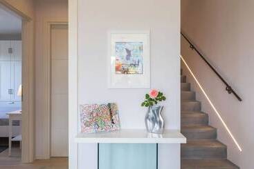 Italianway   Luxury Apartment In Modern Villa Unit 2