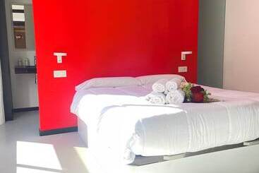 Lahola Glam Suites