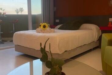 Lahola Glam Suites