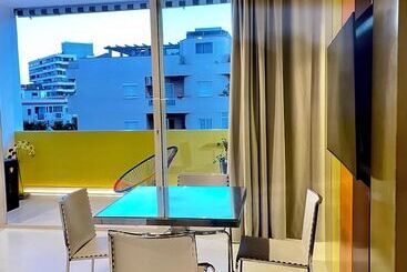 Lahola Glam Suites