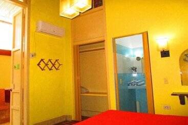 پانسیون Hostal Colonial D+d Cienfuegos