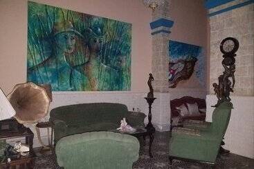 پانسیون Hostal La Preferida