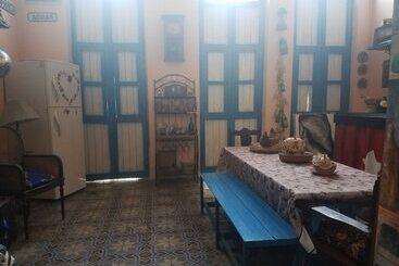 پانسیون Hostal La Preferida