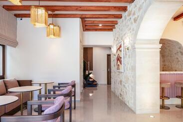 پانسیون La Montre Luxury Boutique Suites