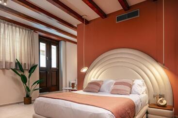 پانسیون La Montre Luxury Boutique Suites