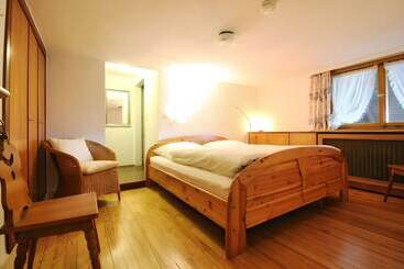 פנסיון Room In Guest Room   Double Room Apple Blossom