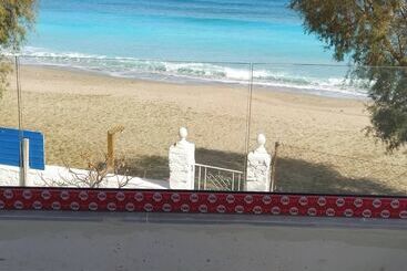 پانسیون Tamaris Suites