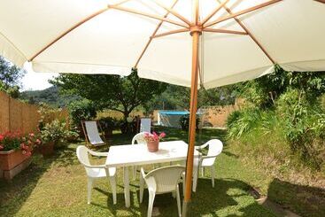 Stone House, Immersed In Nature With Fenced Garden And Private Pool