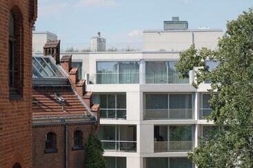Wilmina Suites