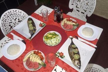 تختخواب و صبحانه Casa Ana