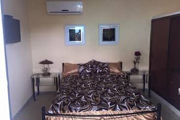 تختخواب و صبحانه Casa Ana