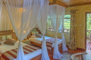 هتل Mara Leisure Camp