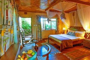 هتل Mara Leisure Camp