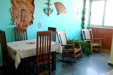 پانسیون Havana Breakfast Nohelia Y Osmany