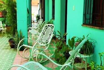 پانسیون Hostal La Isabela