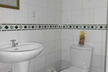 پانسیون Hostal Torre Sur