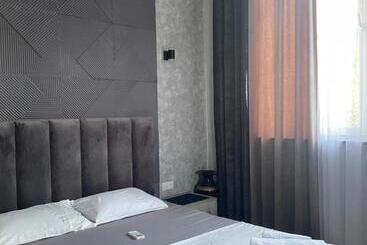 پانسیون Nits Guest House