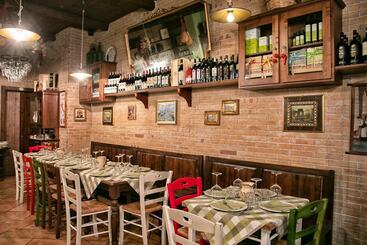 تختخواب و صبحانه Le Stanze Di Vino Rosso
