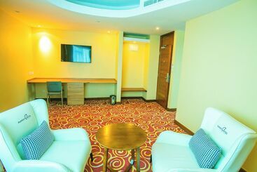 Parrot Hotel Arusha