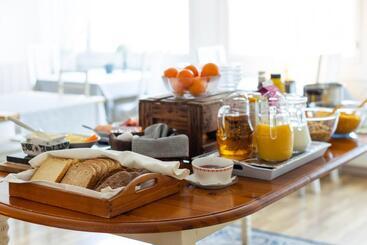 تختخواب و صبحانه Bed&breakfast Tuure