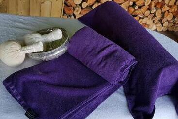 تختخواب و صبحانه Dunez Men Only Resort