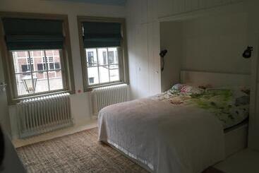تختخواب و صبحانه Heer&meester Bed&breakfast