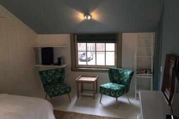 تختخواب و صبحانه Heer&meester Bed&breakfast