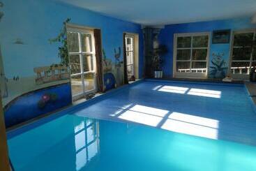 住宿加早餐  Short Stay Emmen