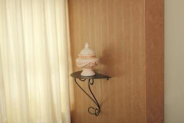 住宿加早餐  Short Stay Emmen