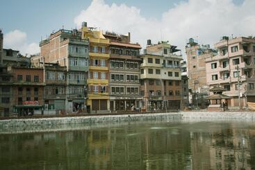 تختخواب و صبحانه Tajaa Pha The Heritage Home
