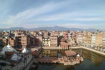 تختخواب و صبحانه Tajaa Pha The Heritage Home