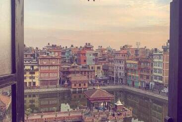 تختخواب و صبحانه Tajaa Pha The Heritage Home