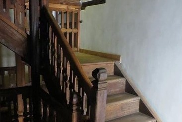 تختخواب و صبحانه Traditional Homes Swotha