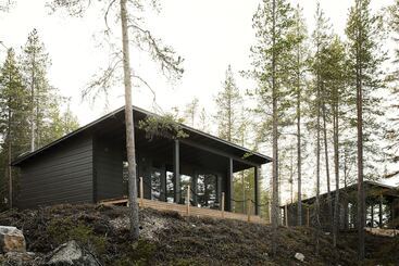 هتل Arctic Treehouse