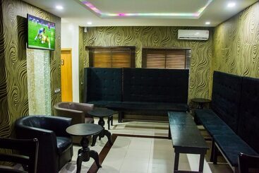 هتل Eagles @ Lekki