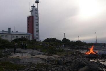 هتل Kylmäpihlaja Lighthouse