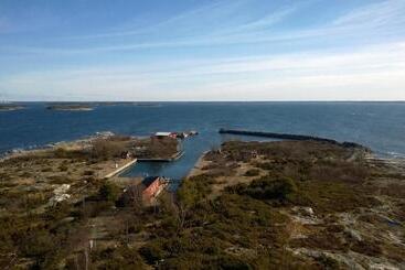 هتل Kylmäpihlaja Lighthouse
