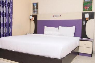 Nera Hotels