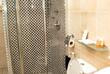 Nera Hotels