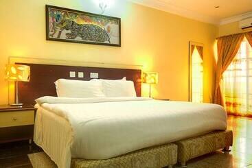 Nera Hotels