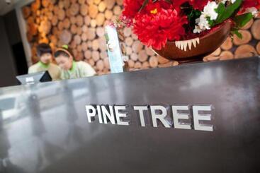 هتل Pinetree
