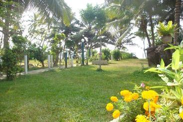 هتل Villa Jayananda