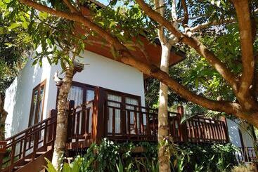 Mayura Hill Resort