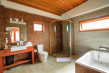 Mayura Hill Resort