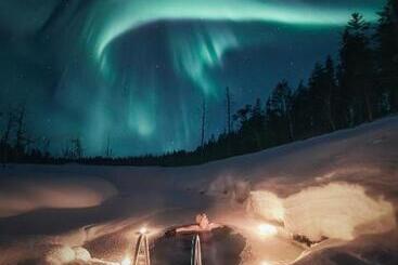 استراحتگاه Aurora Village Ivalo