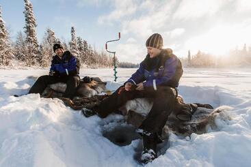 استراحتگاه Aurora Village Ivalo