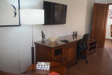 استراحتگاه The Gecho Inn Country